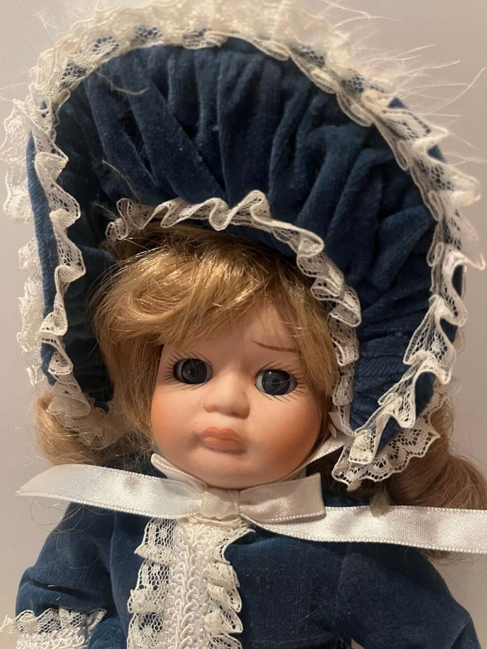 DYNASTY DOLL - 12" - SALLY - LOVELY! New Doll - one issue + Box Wear